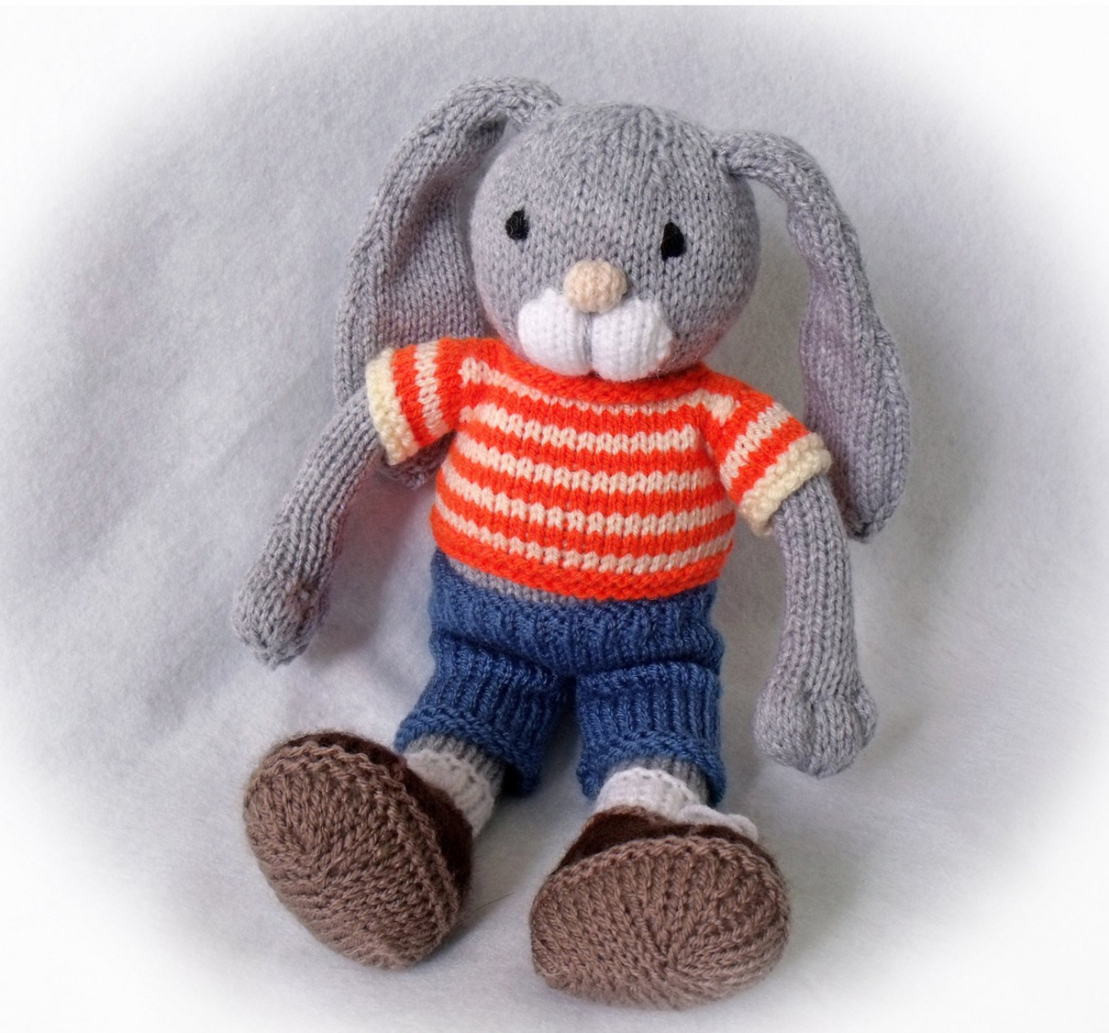 Toy knitting pattern. Ernie the Bunny. Floppy eared bunny with paws