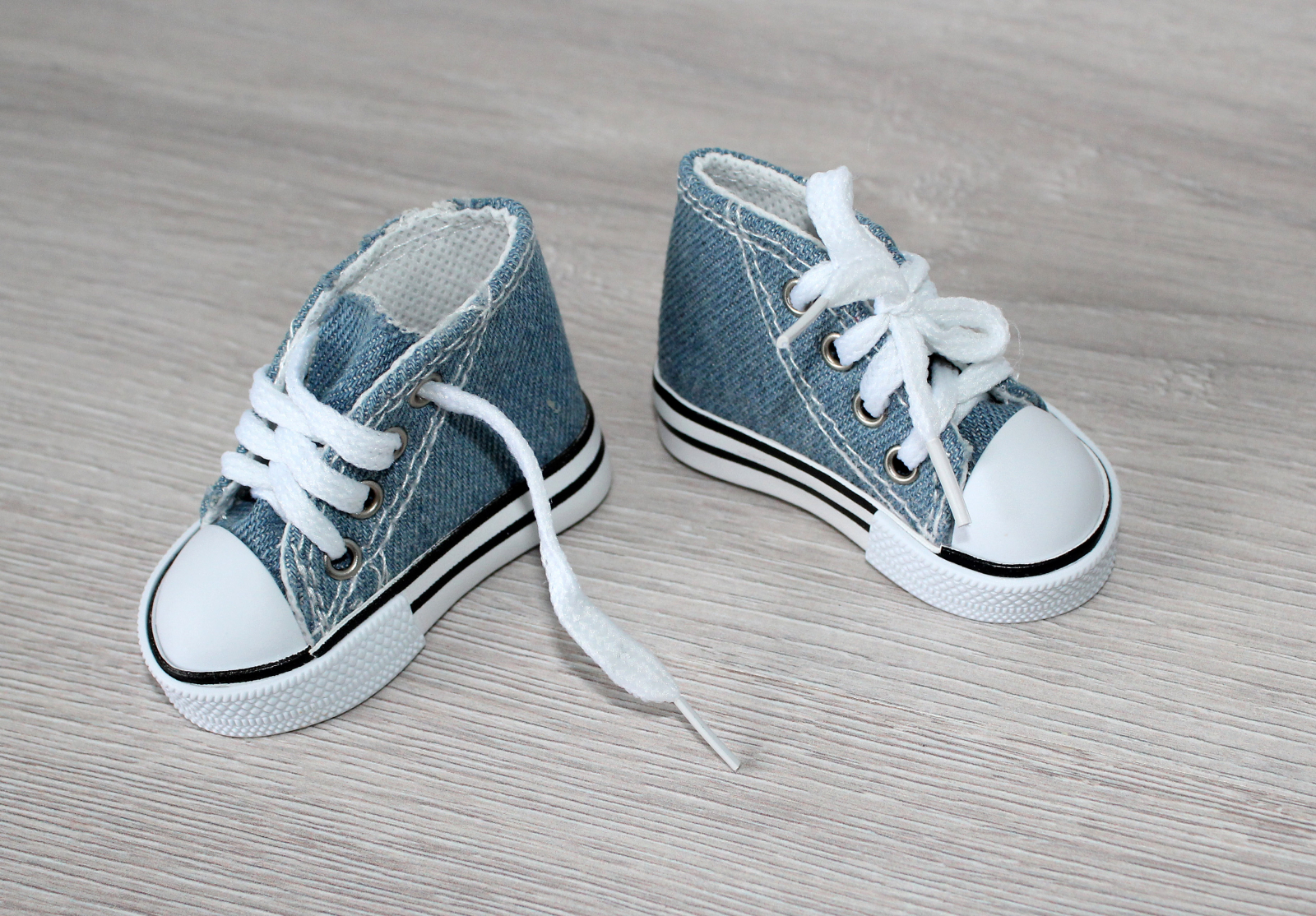 disney animator doll shoes